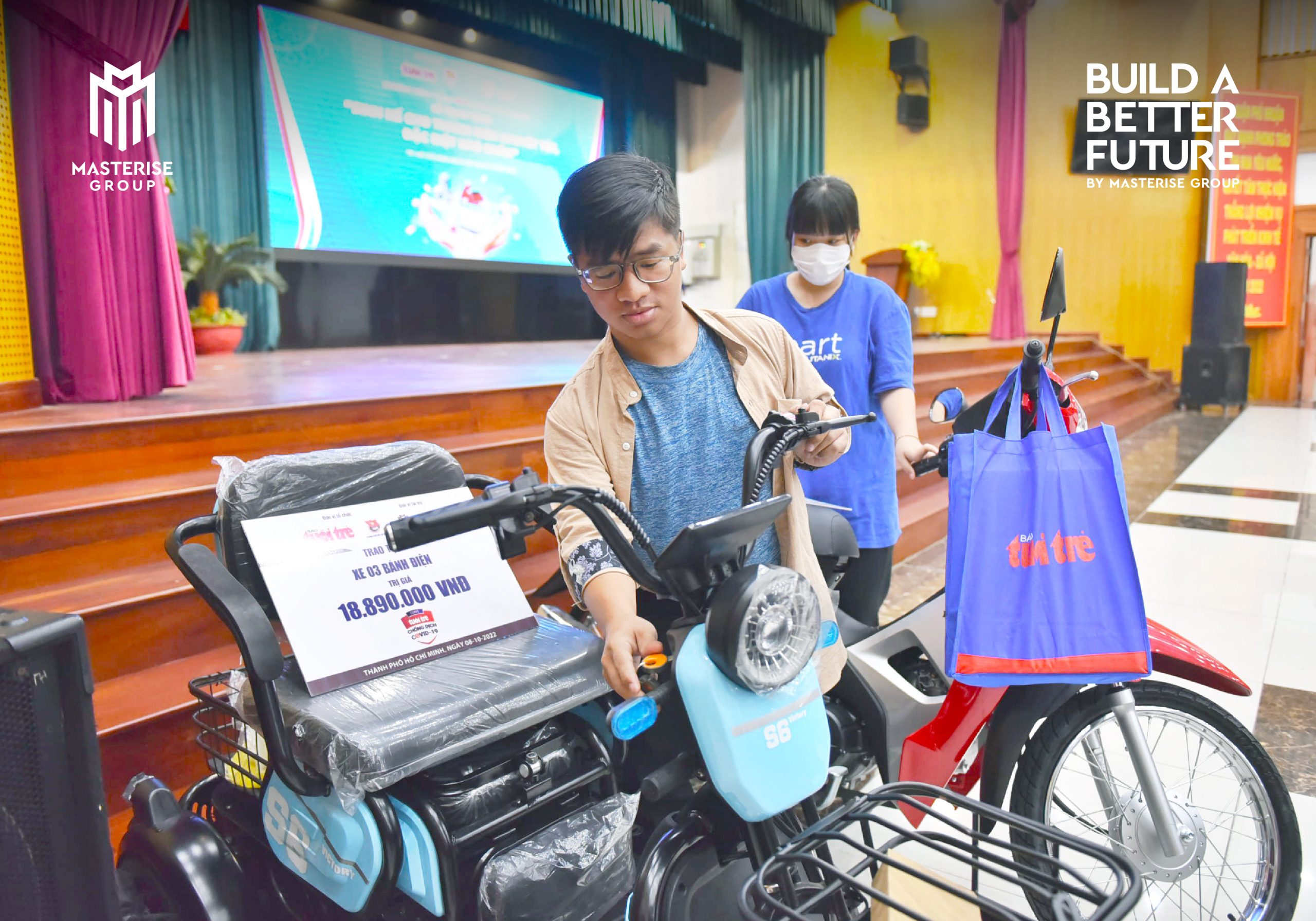Masterise Group đồng hành cùng báo Tuổi Trẻ phối hợp với Thành đoàn Hà Nội và Thành đoàn TP.HCM hỗ trợ hàng trăm trường hợp thanh niên khuyết tật, đặc biệt khó khăn sau đại dịch.